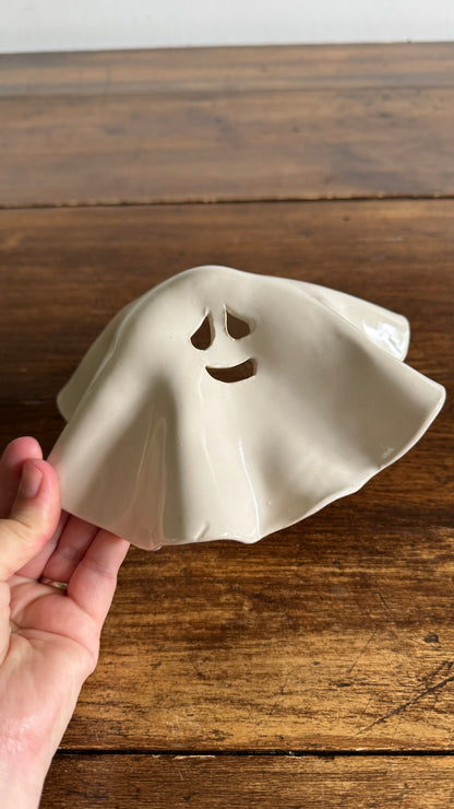 Ceramic Ghost Pottery Decor