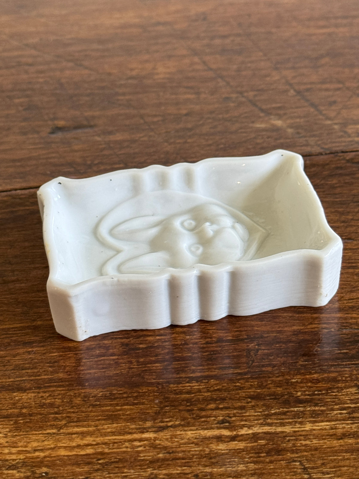 Vintage Japan White Rabbit in Heart Ashtray - Small Ceramic Dish