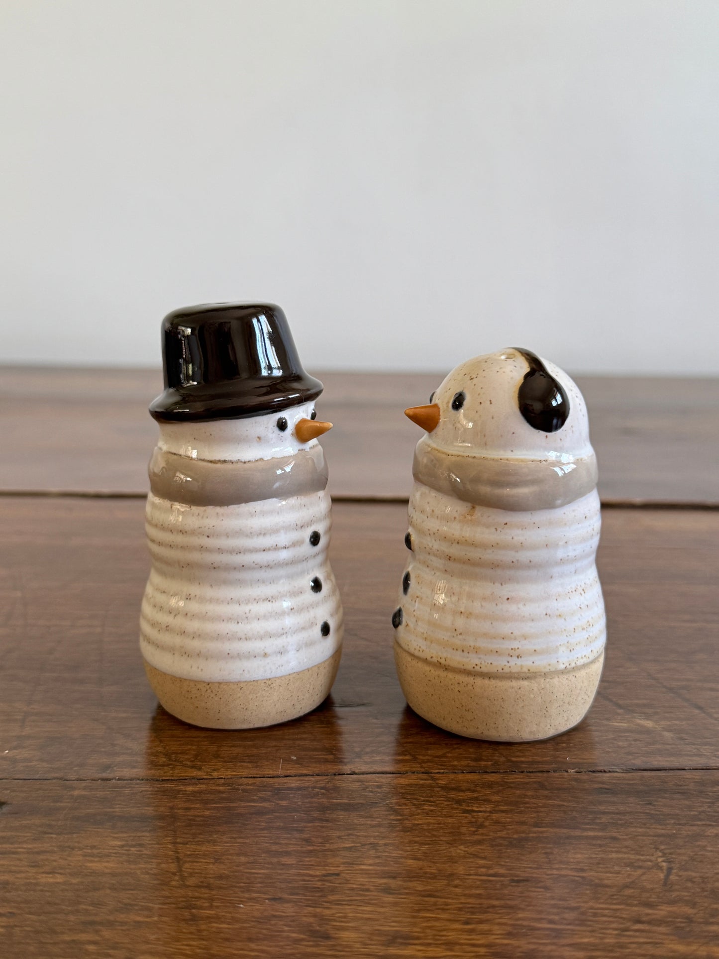 2020 Pottery Snowman Salt and Pepper Shakers