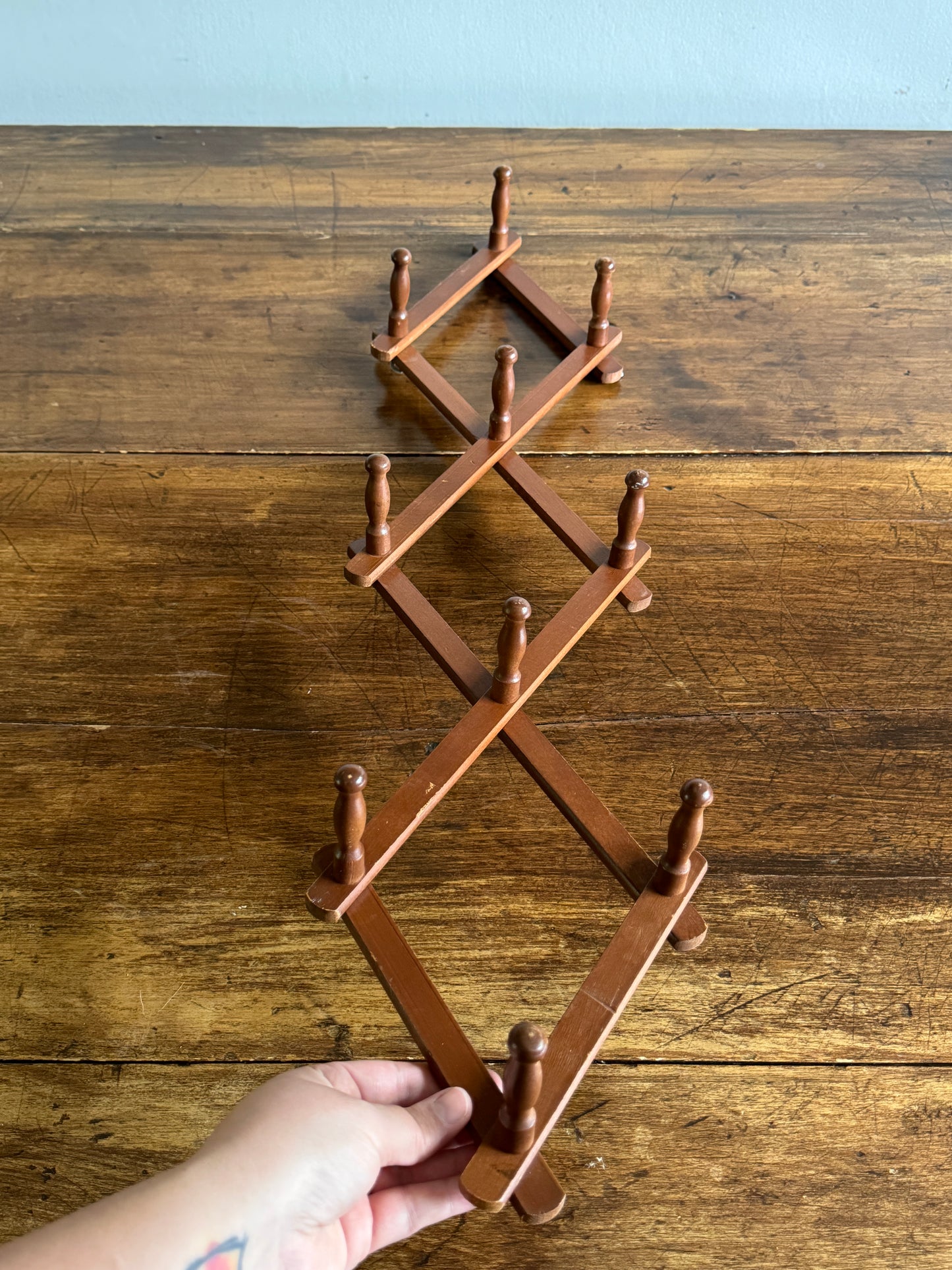Vintage Expandable Brown Accordion Peg Rack