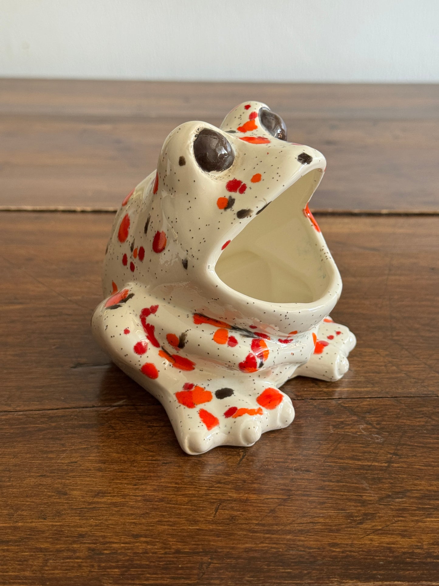 Vintage Ceramic Soap Holder Open Mouth Frog with Colourful Splatter Paint Design