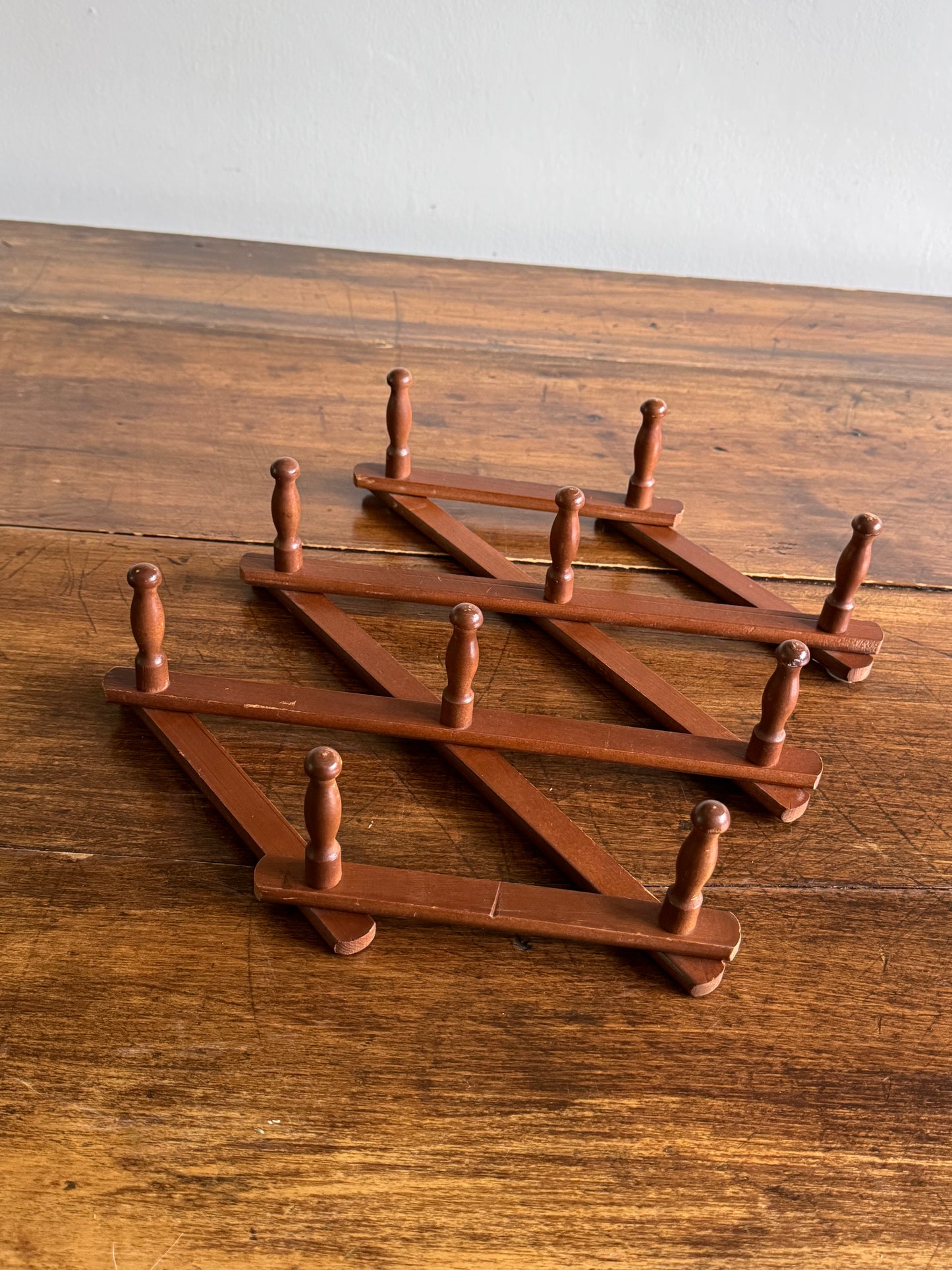 Vintage Expandable Brown Accordion Peg Rack