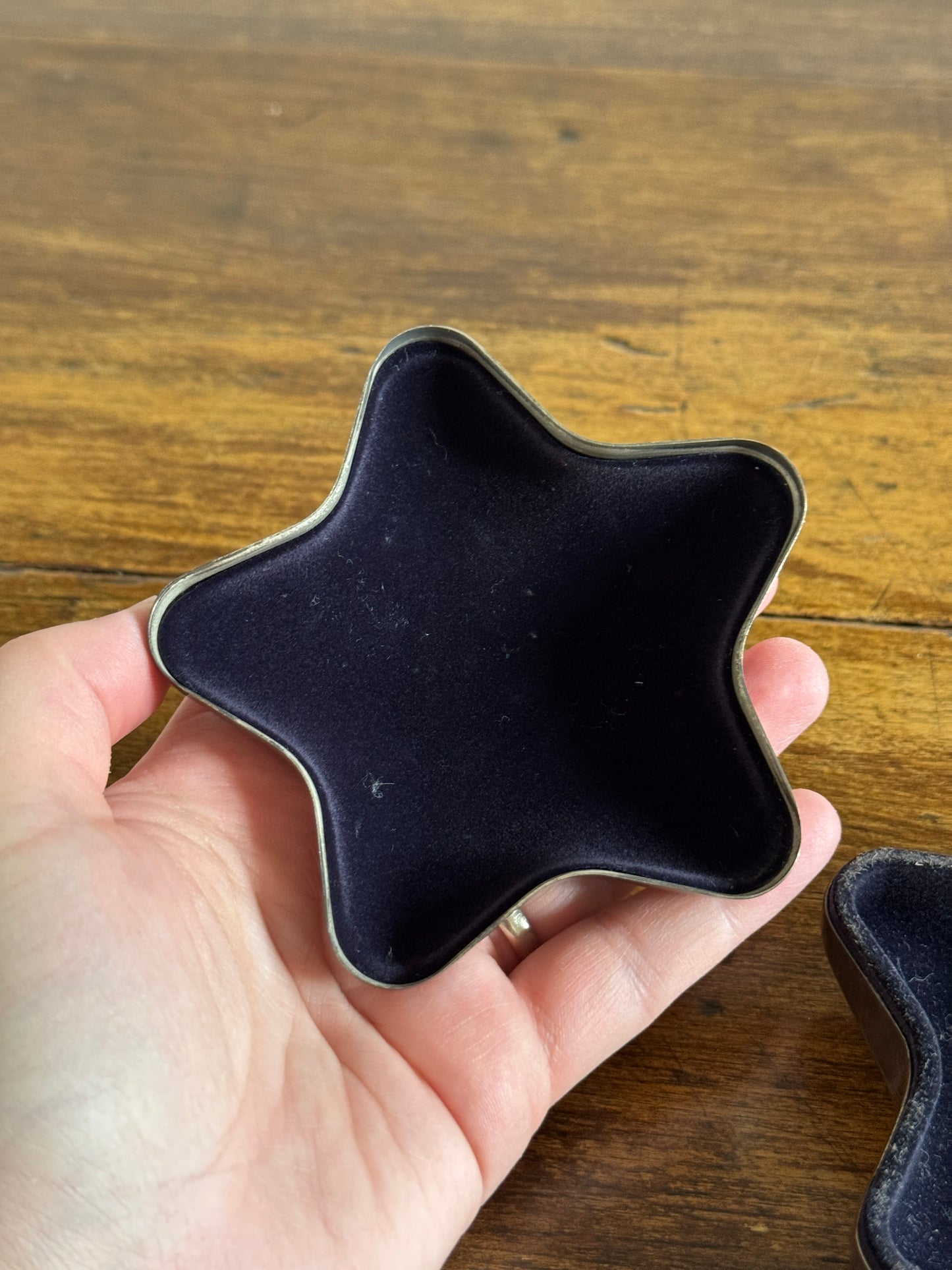 Vintage Silver Plated Star Trinket Box Holder with Lid and Felt Inside