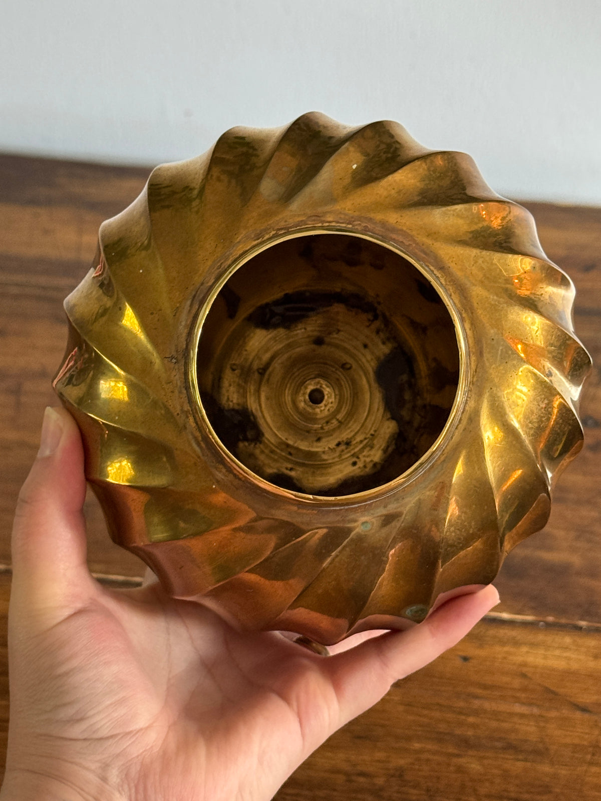 Vintage Heavy Solid Brass Ginger Jar with Swirled Sides and Rounded Lid - Made in India