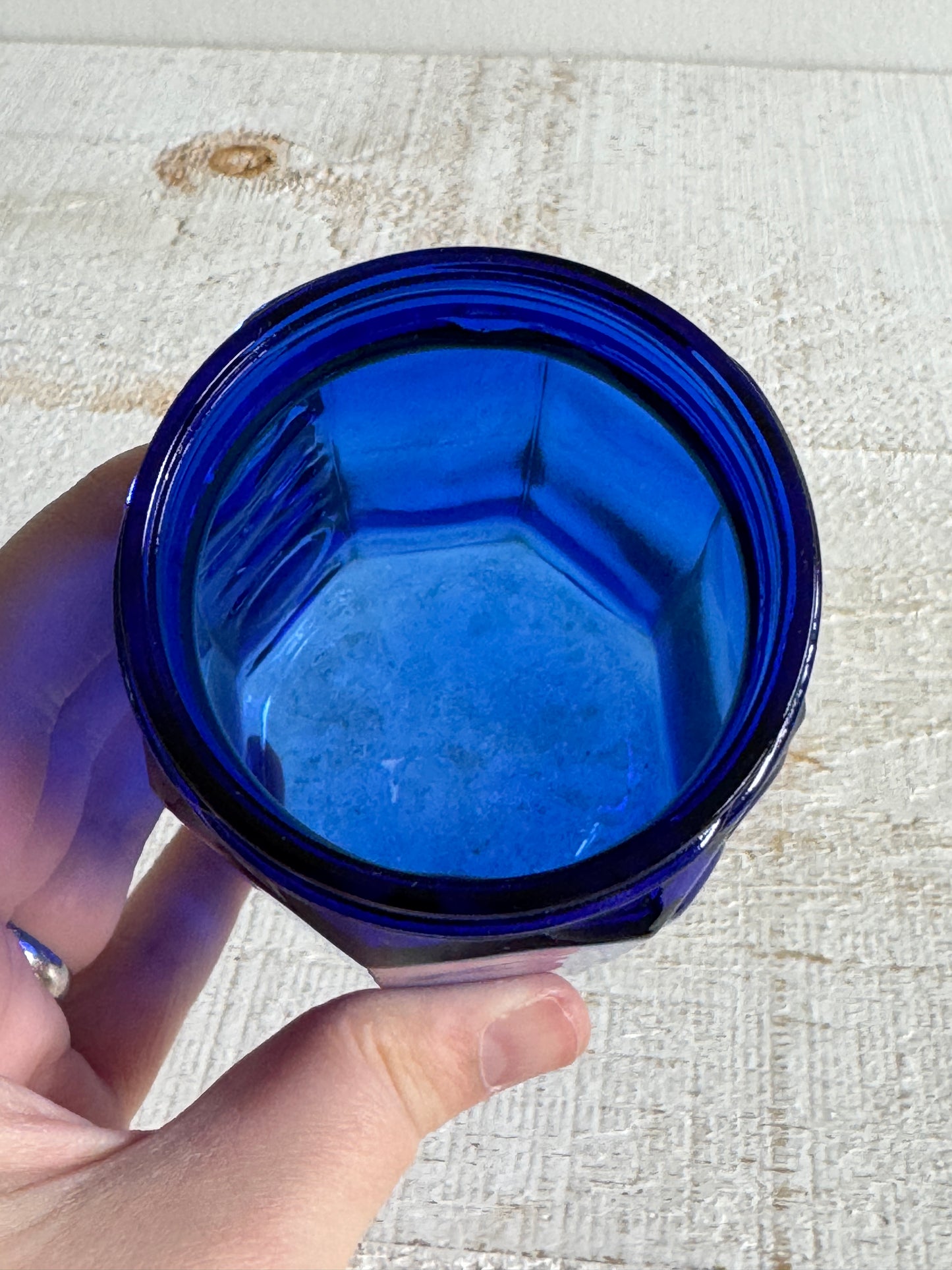 Single Vintage Cobalt Blue Glass with Metal Lid Pepper Shaker - Large Retro Kitchen Pepper Shaker