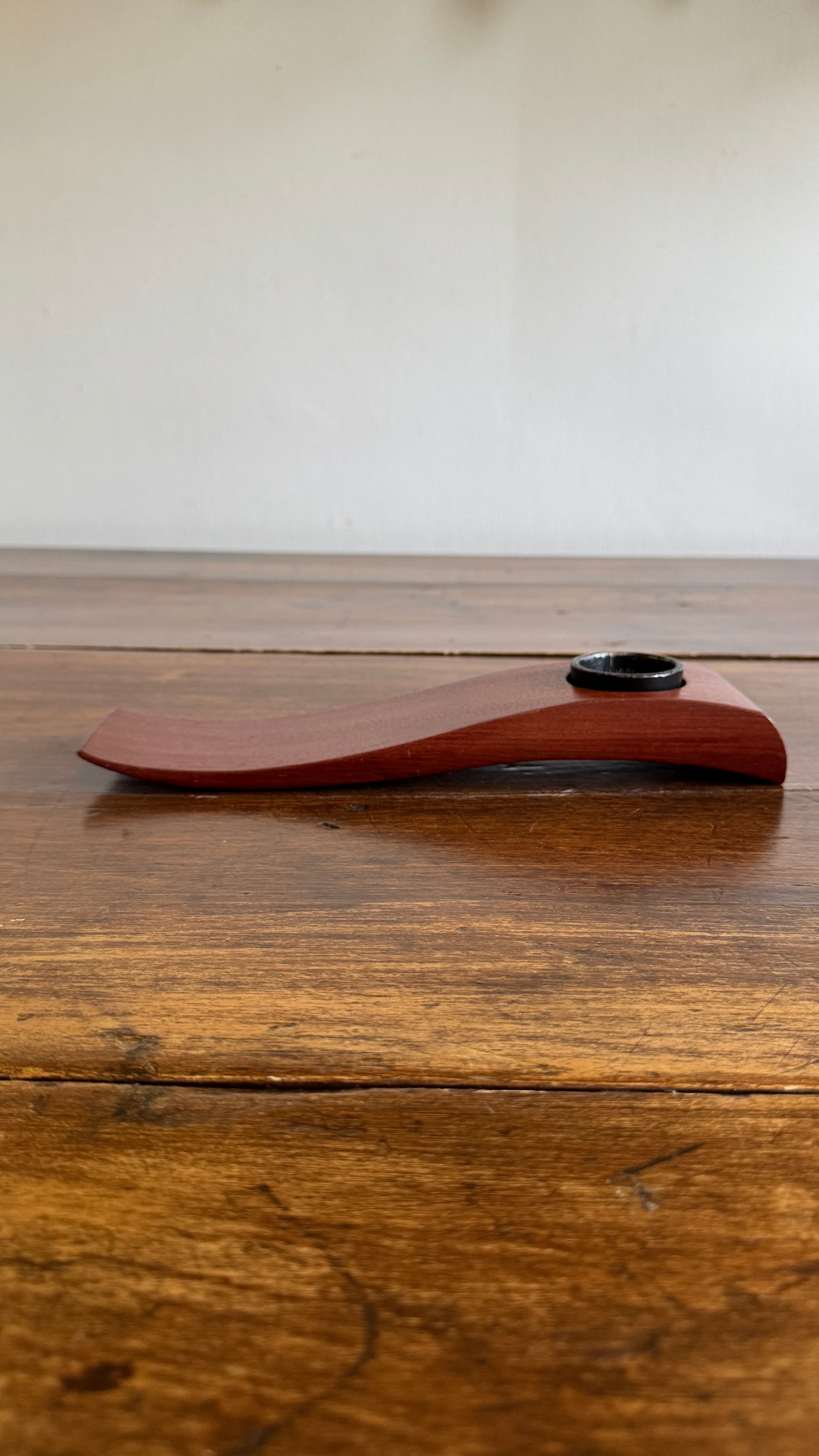 Simple Wooden Ikebana Pin Frog Vase