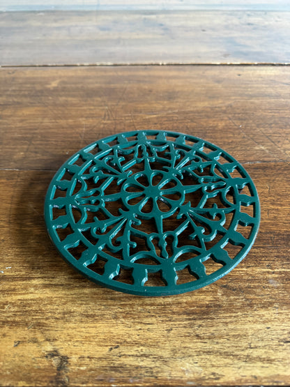 Green Metal Trivet - Metal Hot Plate or Plant Stand