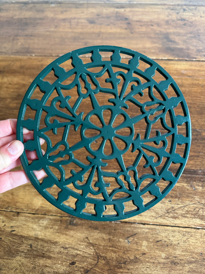 Green Metal Trivet - Metal Hot Plate or Plant Stand