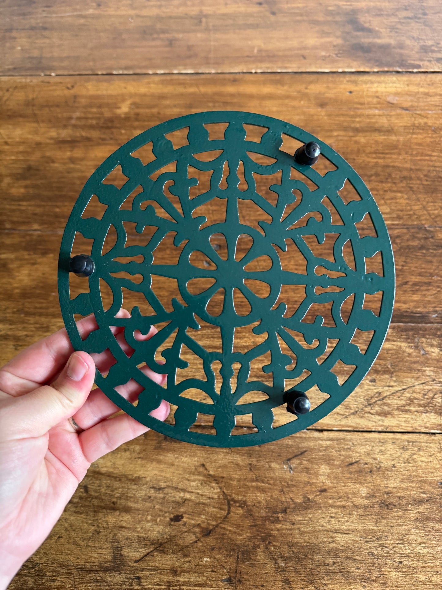 Green Metal Trivet - Metal Hot Plate or Plant Stand