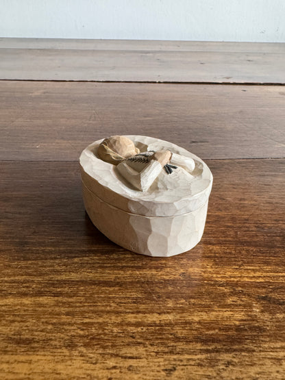 Willowtree Remembrance 2004 Trinket Box- Keeping Treasured Memories Close
