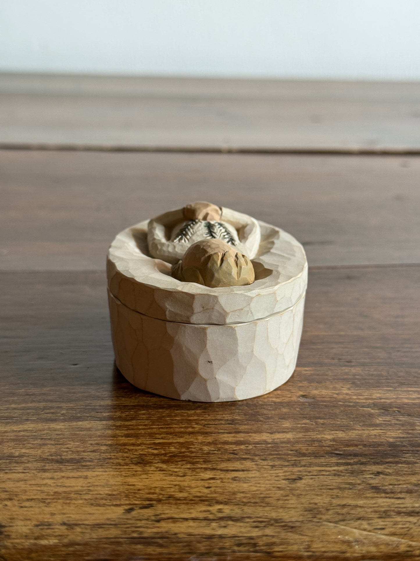 Willowtree Remembrance 2004 Trinket Box- Keeping Treasured Memories Close