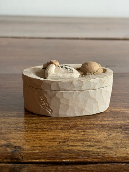 Willowtree Remembrance 2004 Trinket Box- Keeping Treasured Memories Close