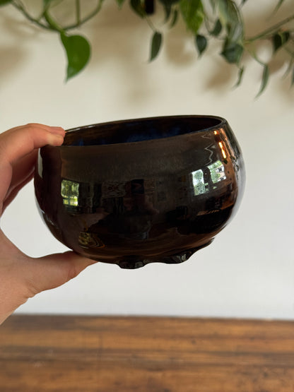 Deep Blue Pottery Bowl with Drip Glaze Feet