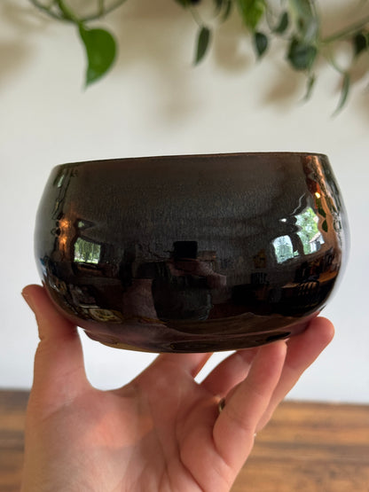 Deep Blue Pottery Bowl with Drip Glaze Feet