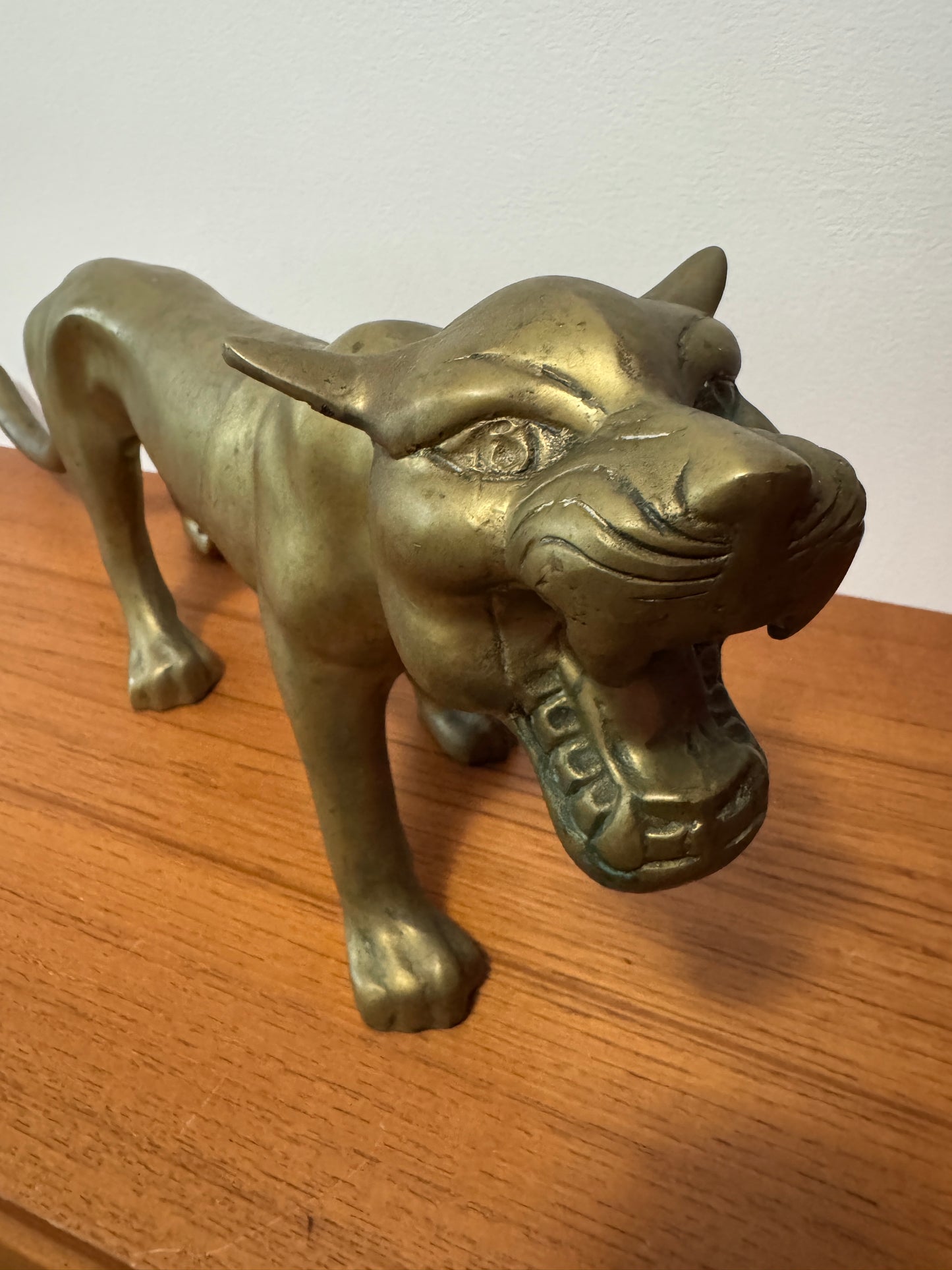 Substantial Vintage Modern Brass Panther Cat Sculpture - Vintage Brass Wild Cat Figurine