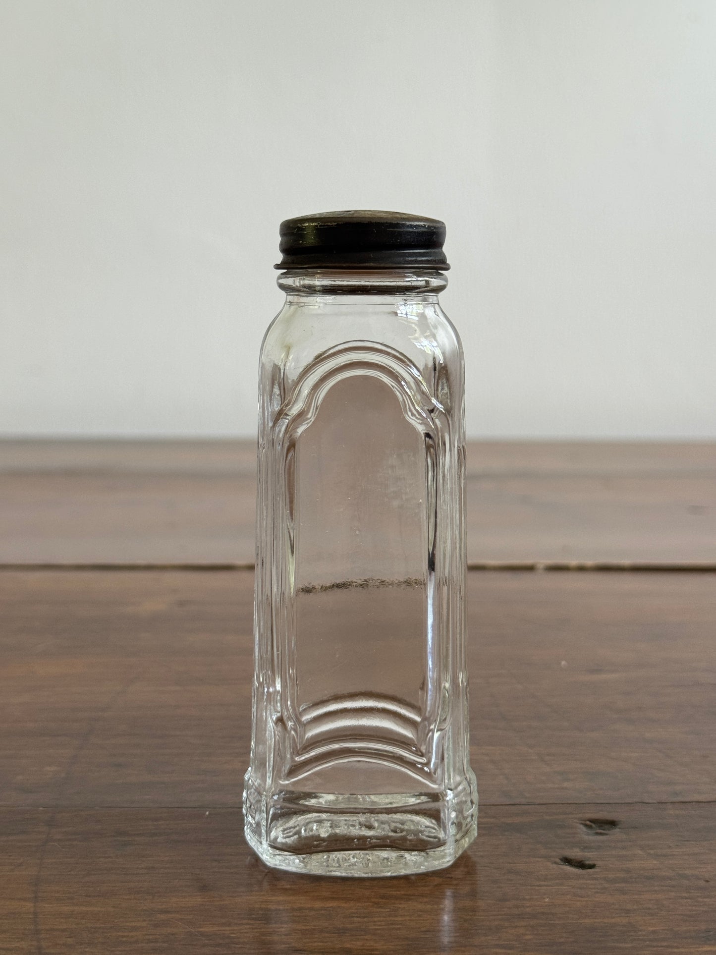 Vintage Single Spice Shaker Ewings Since 1845 - Made in Canada