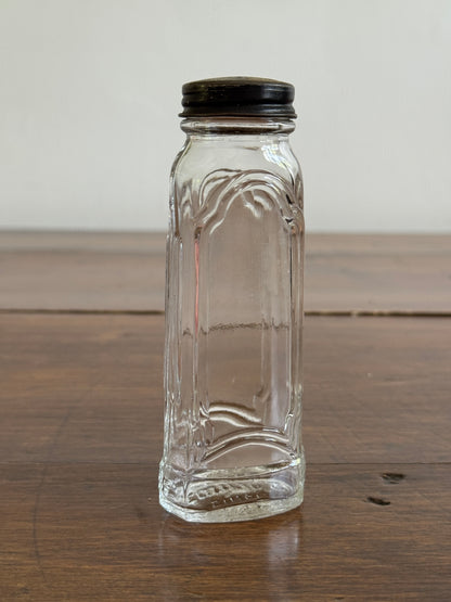 Vintage Single Spice Shaker Ewings Since 1845 - Made in Canada