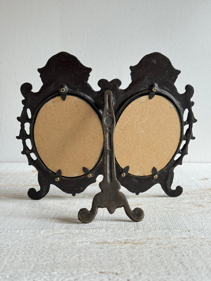 Vintage Ornate Metal Double Photo Frame with Stand - Detailed Metal Photo Frame Picture Holder