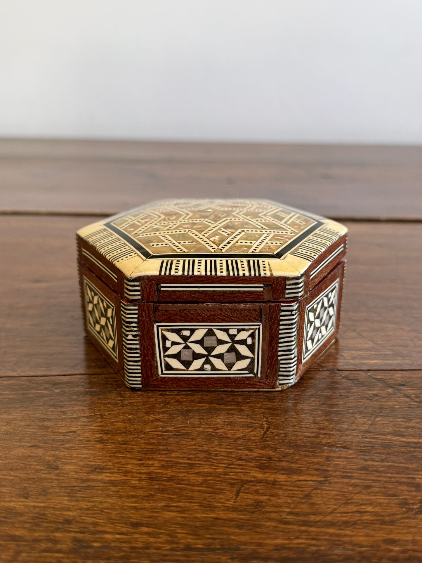 Vintage Inlay Trinket Box with Stunning Mother of Pearl Marquetry and Red Felt Inside