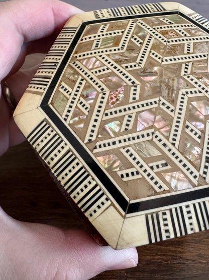 Vintage Inlay Trinket Box with Stunning Mother of Pearl Marquetry and Red Felt Inside