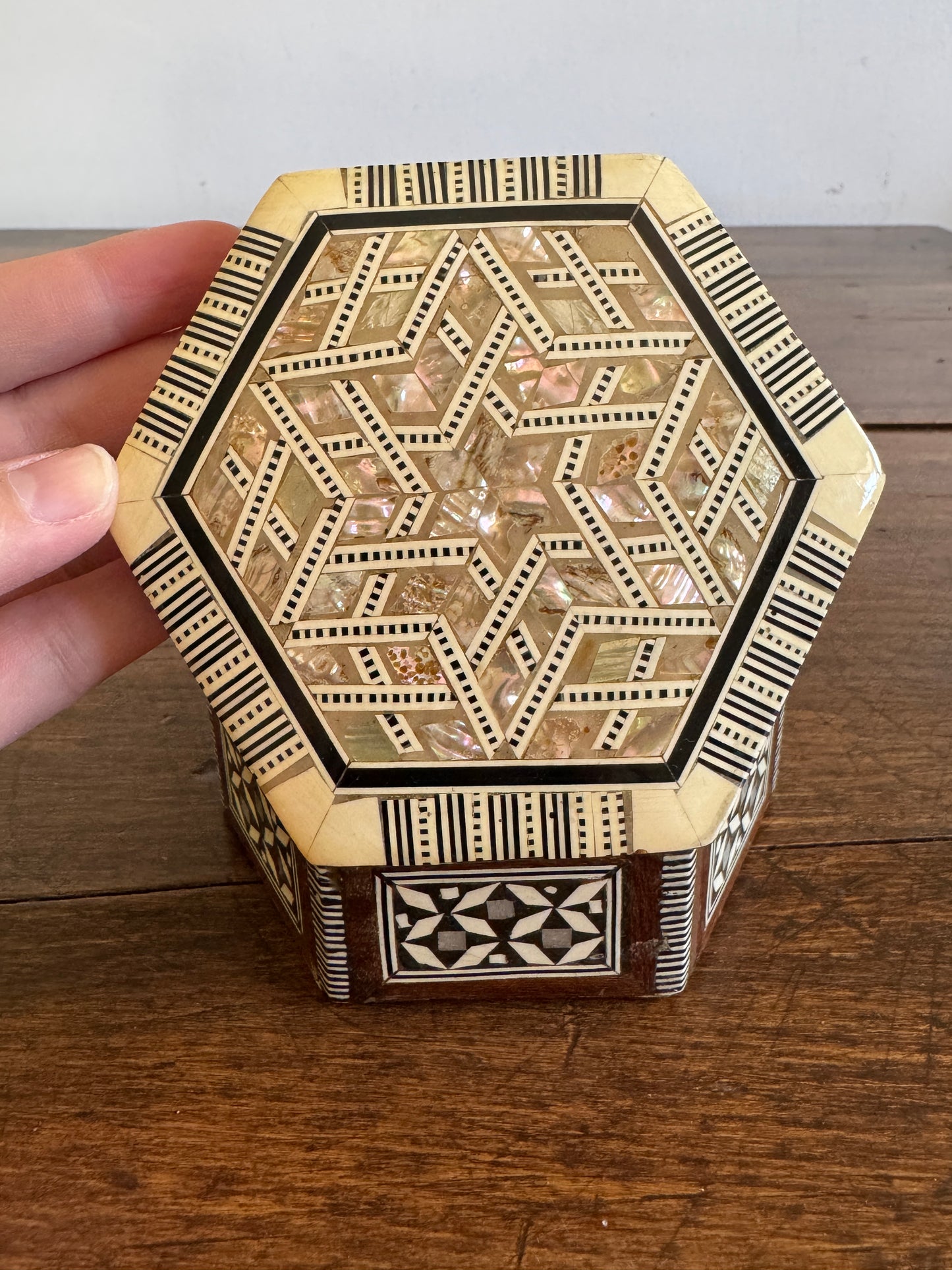 Vintage Inlay Trinket Box with Stunning Mother of Pearl Marquetry and Red Felt Inside