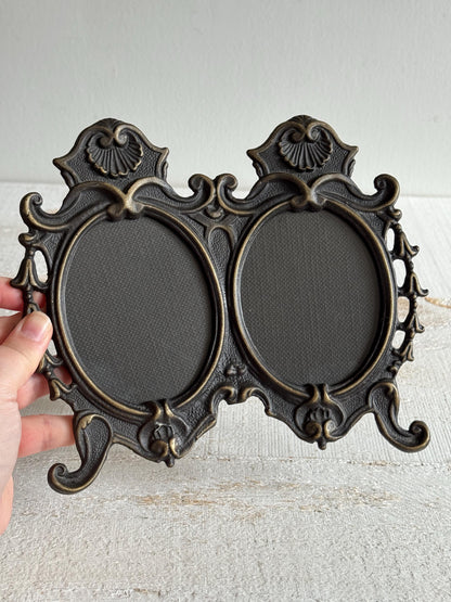 Vintage Ornate Metal Double Photo Frame with Stand - Detailed Metal Photo Frame Picture Holder