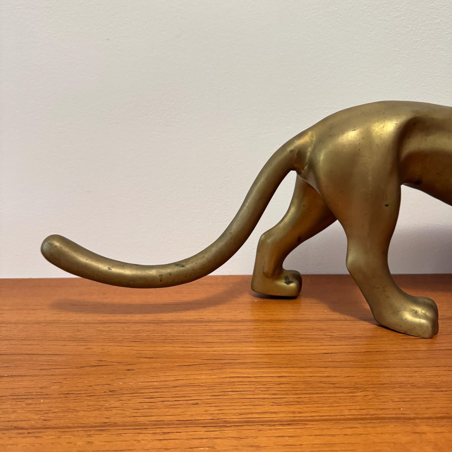 Substantial Vintage Modern Brass Panther Cat Sculpture - Vintage Brass Wild Cat Figurine