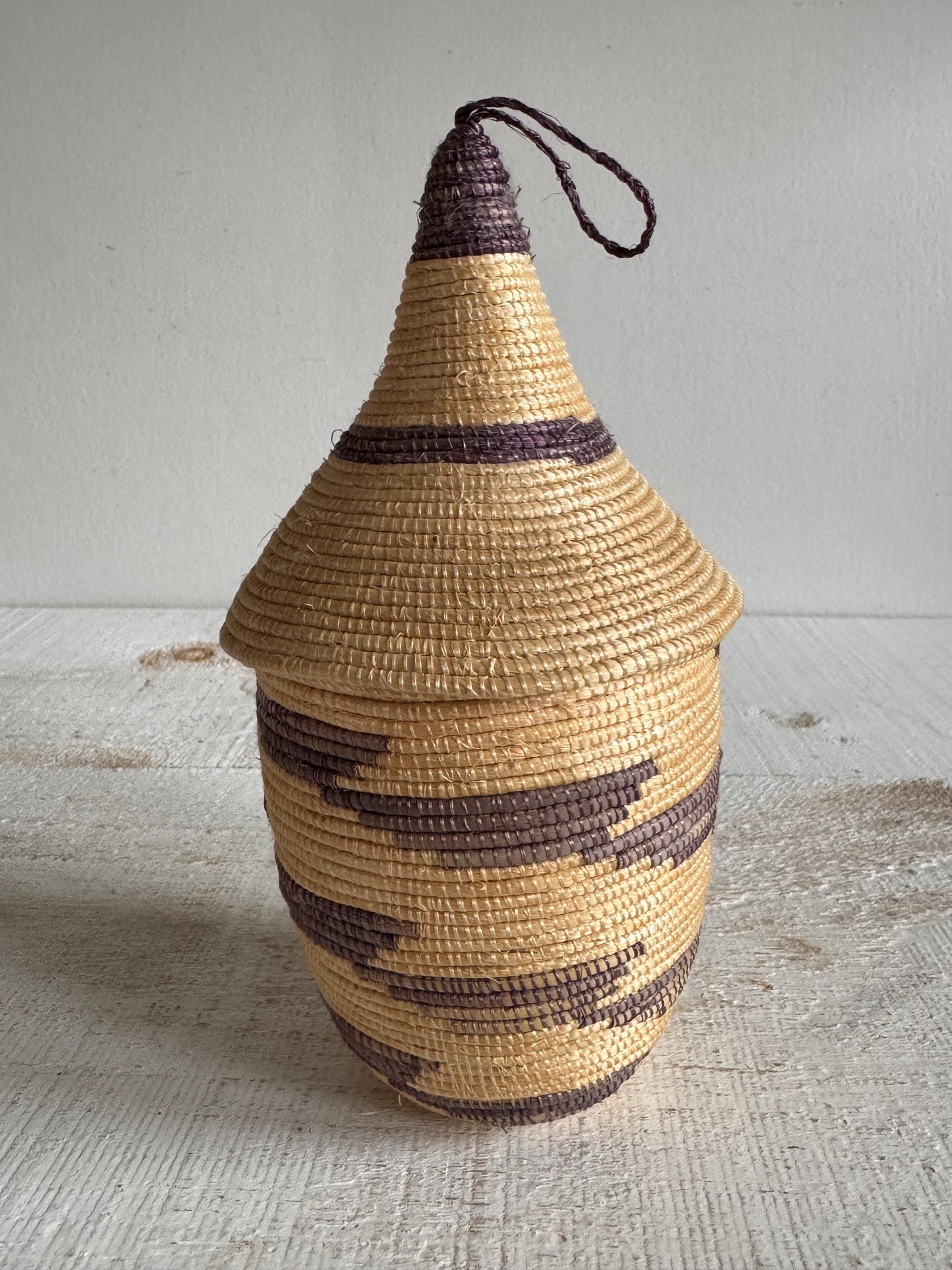 Woven Tight Woven Coil Basket with Pointed Lid - Small Storage Basket with Woven Detailed and Point Top