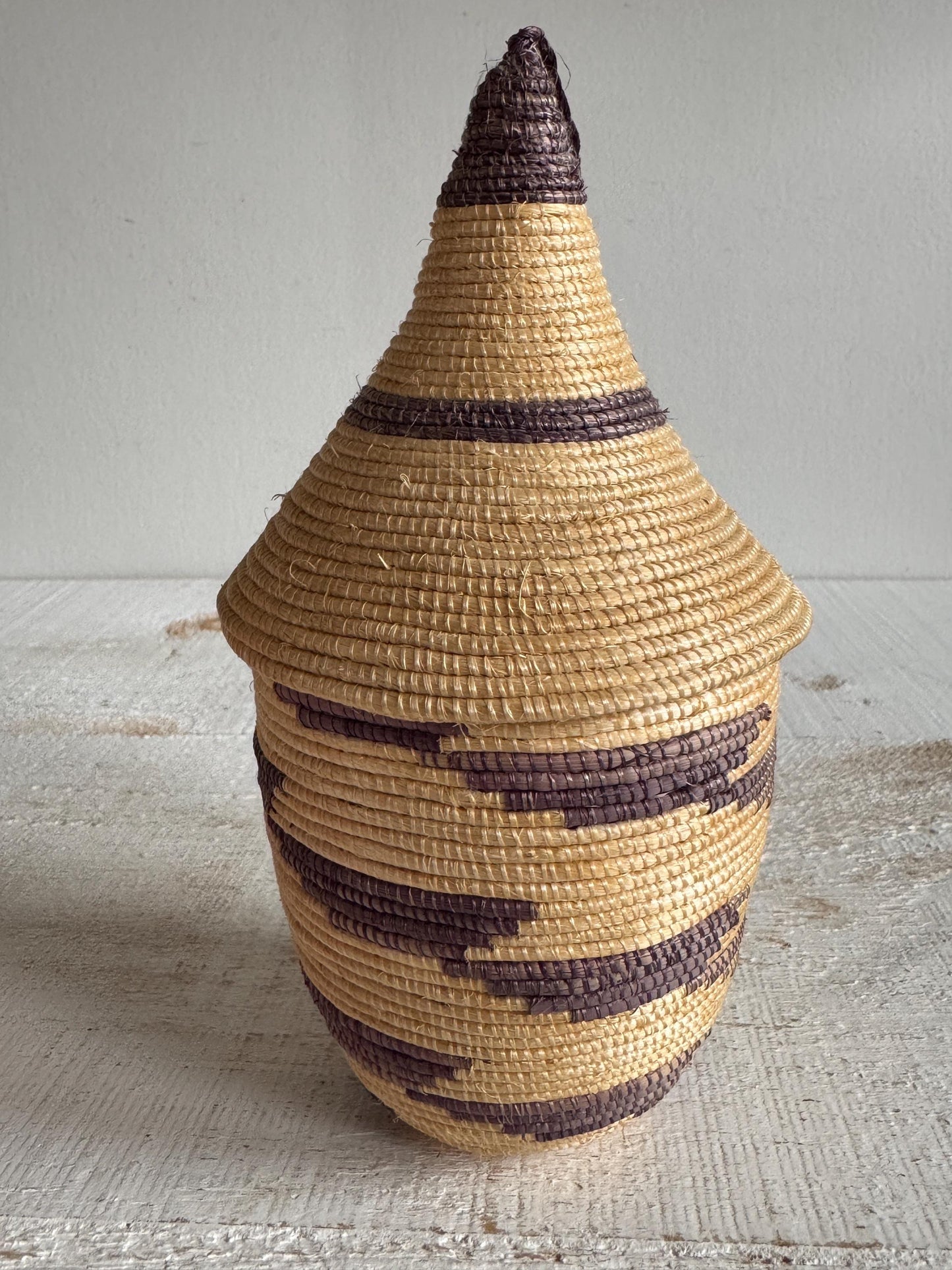 Woven Tight Woven Coil Basket with Pointed Lid - Small Storage Basket with Woven Detailed and Point Top